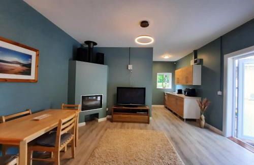 Letterkenny Apartment | Studio