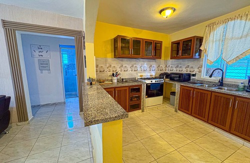 Vista Hermosa Apartment | Studio in Boca Chica 2- Beach 10/min Away VIEW