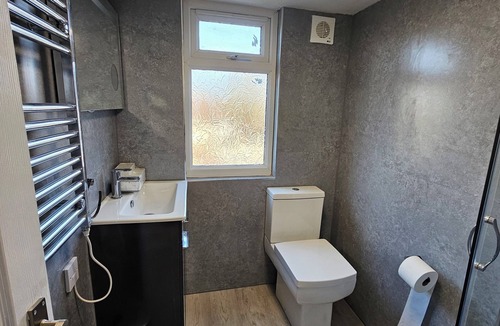 Cheshunt Apartment | Studio in Cheshunt