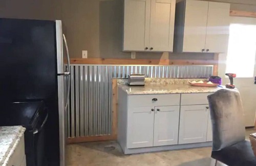 Craig Cottage | Studio in Downtown Craig - Walk to Missouri River!
