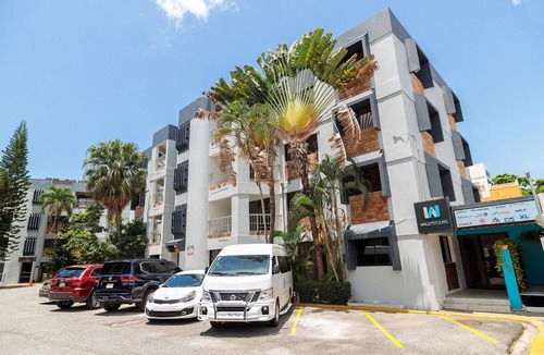 Gascue Condo | Studio in Gazcue: from Colonial Zone & Incipler
