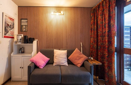 Les Esserts Apartment | Studio in Morillon with Stunning Mountain Views