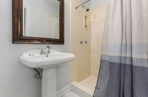 Mid-City Hotel | Studio in NOLA’s Mid-City | Near It All