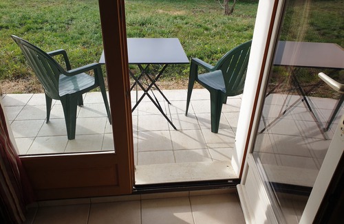 Montbrun-les-Bains Apartment | Studio in the residence le hameau des sources