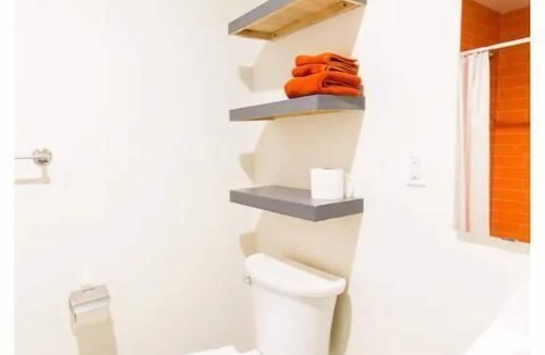 Olde Kensington Apartment | Studio in the heart of Fishtown