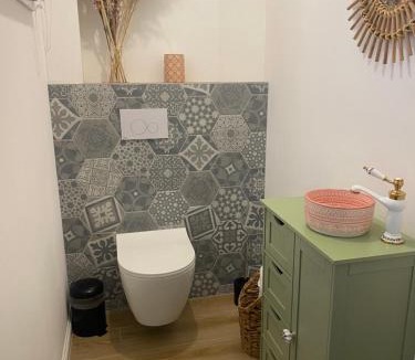 Cormes House | Studio indépendant Sdb privée