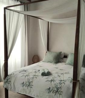 Saint-Ambroix Apartment | Studio Isaline RDC