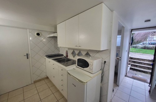 Trappes Apartment | Studio J.1 Avec 3 Lits Part