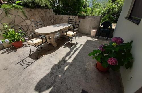 Kotor Apartment | Studio Jeff 1