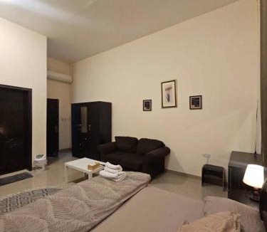 Al Ain Apartment | Studio jimi