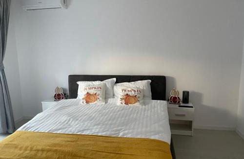 Onesti Hostel | Studio KERM