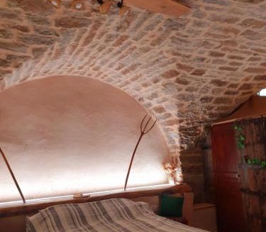 Saint-Rome-de-Tarn Apartment | Studio l'envoûté