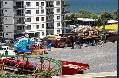 Mamaia-Sat Apartment | studio la mare