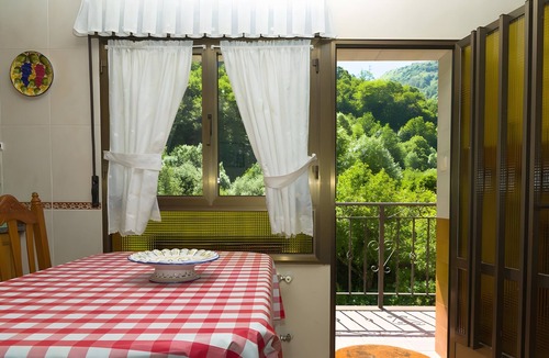 Somiedo Municipality House | Studio 'La Veiga 3': Relax and Tranquility