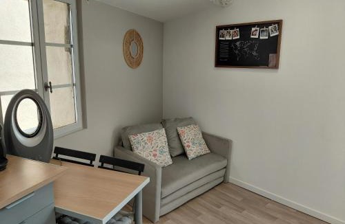 Mazan Apartment | Studio le 174