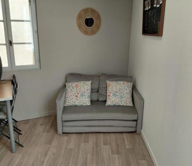 Mazan Apartment | Studio le 174