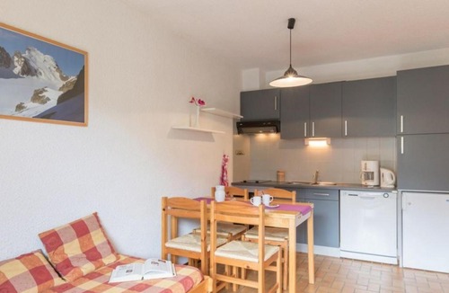 Monetier-les-Bains Apartment | Studio Le Monêtier-les-Bains, 1 pièce, 4 personnes - FR-1-330F-148