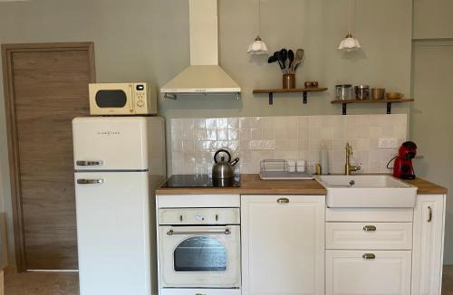 Pommard Apartment | Studio Le petit métayer climatisé