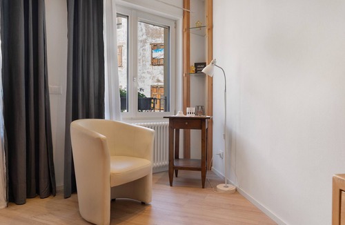 Albiano Apartment | Studio 'Leonard Chalet House' with Balcony and Wi-Fi