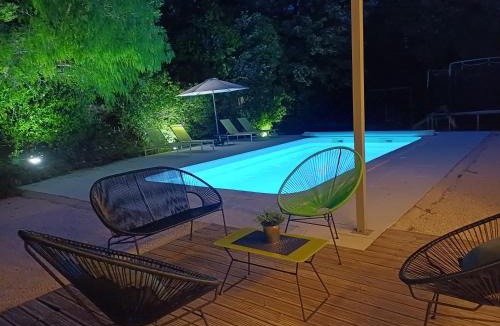 Auriol House | Studio Les Oliviers