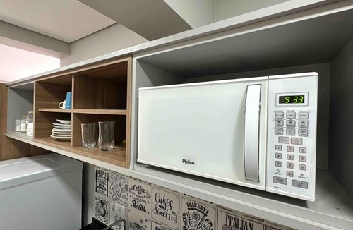 Vista Alegre Apartment | Studio lindamente decorado! Ideal para casal! 2