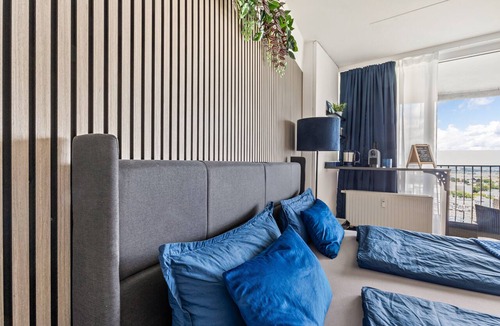 Antonsviertel Apartment | Studio 'Loft 28 Blue' with Balcony and Wi-Fi