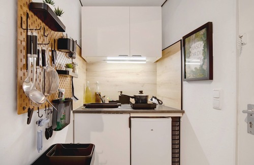 Antonsviertel Apartment | Studio 'Loft 28 - Green' with Balcony and Wi-Fi