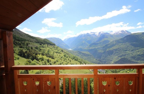 Auris Apartment | Studio loft cabin - 5 ppl, 400m from slopes with parking, pets allowed