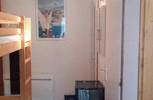 Le Biot Apartment | Studio lumineux avec balcon, vue montagne, 25m² - FR-1-573-147