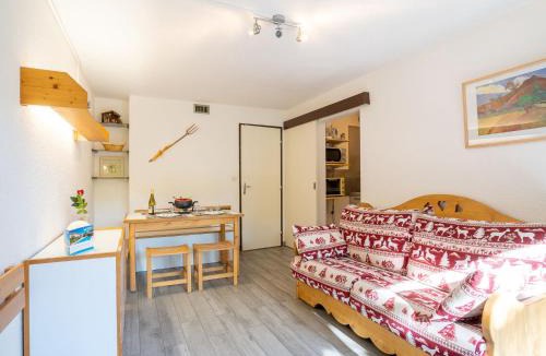 Le Corbier Apartment | Studio Lunik Orion-28 by Interhome