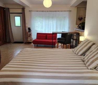 Saint-Satur House | Studio Magnolia
