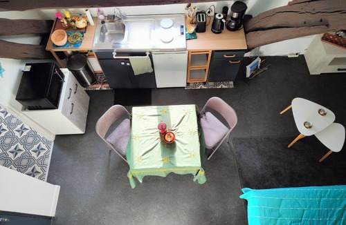 Chartres Apartment | Studio Meublé 4 Pers Avec Mezzanine, Refait à Neuf, Proche Cathedrale et Gare
