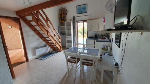 Cagnes-sur-Mer Apartment | Studio-mezzanine dans villa