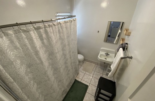 Mid City Apartment | Studio Mid City