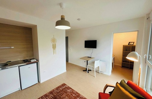 Barbatre Apartment | Studio Moderne | Cathédrale | Suite 204