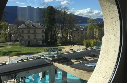 Aix-les-Bains City Center Apartment | Studio moderne et fonctionnel avec WiFi, Aix-les-Bains - FR-1-555-37
