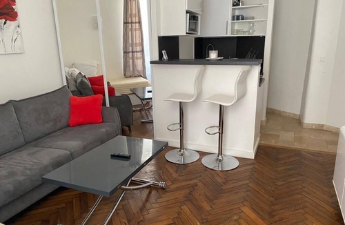 Cannes City Centre Apartment | Studio Moderne proche du Centre et plages de Cannes