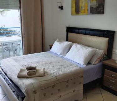 Cabo Negro Apartment | Studio moderne soleil piscine wifi à cabonegro