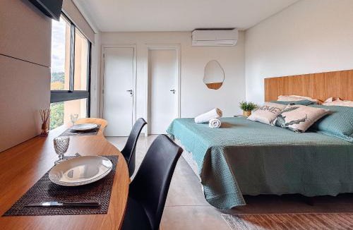 Santa Terezinha Apartment | Studio Moderno c/Piscina e Garagem
