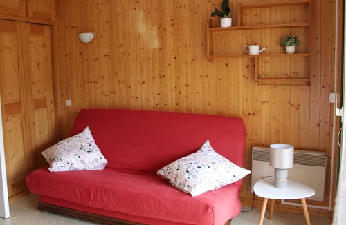 Premanon Apartment | Studio Montagne