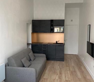 Bonne-Nouvelle Apartment | Studio Montorgueil