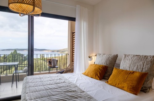Cargese Apartment | Studio Myrthe magnificent sea view