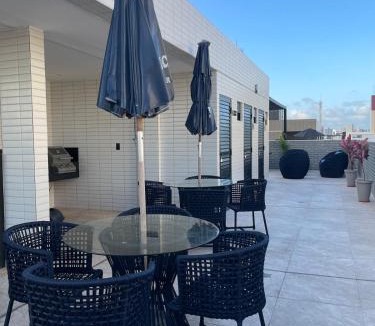 Intermares Apartment | Studio na praia Piscina, academia e lavanderia