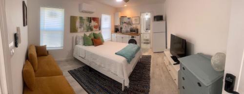 Largo House | Studio Near Beach