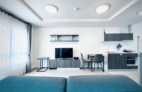 Chiang Mai Apartment | Studio Near Central Festival Includes Street Parking