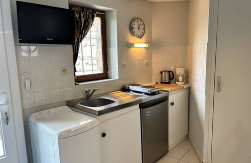 Pleneuf-Val-Andre Apartment | Studio near Dahouët harbour | 2 guests | Ref 1003