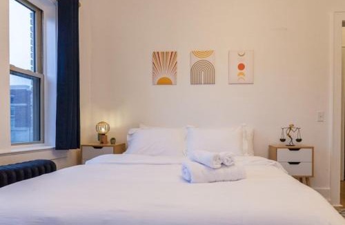 East Avenue Apartment | Studio Near Downtownqueenbdhighfallwi-fi