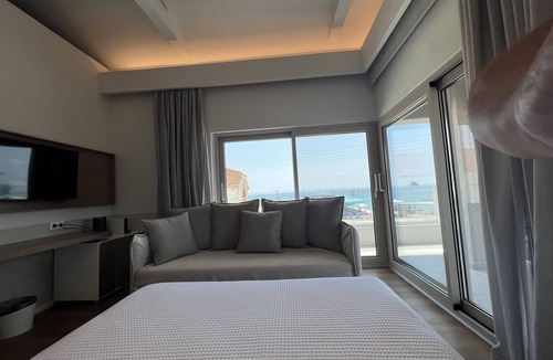 Nikita Hotel | Studio Nikiti Beach