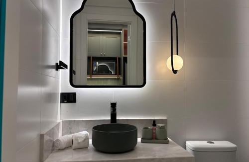 Matriz Apartment | Studio no Batel com Piscina, Academia e Coworking