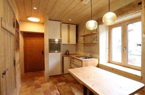 Notre-Dame-du-Pre Apartment | Studio Notre Dame du Pré